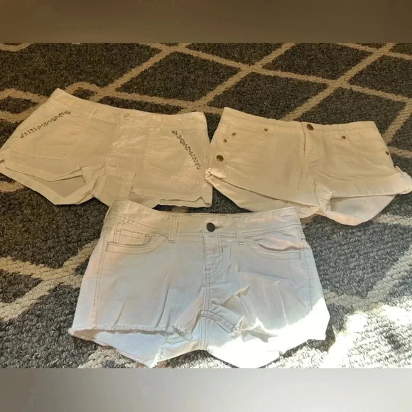 Bundle of Y2K Shorts - Picture 1 of 6